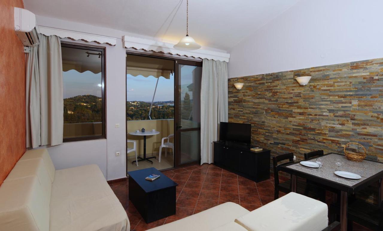 Penelope Apartment Hotel Дасия Екстериор снимка