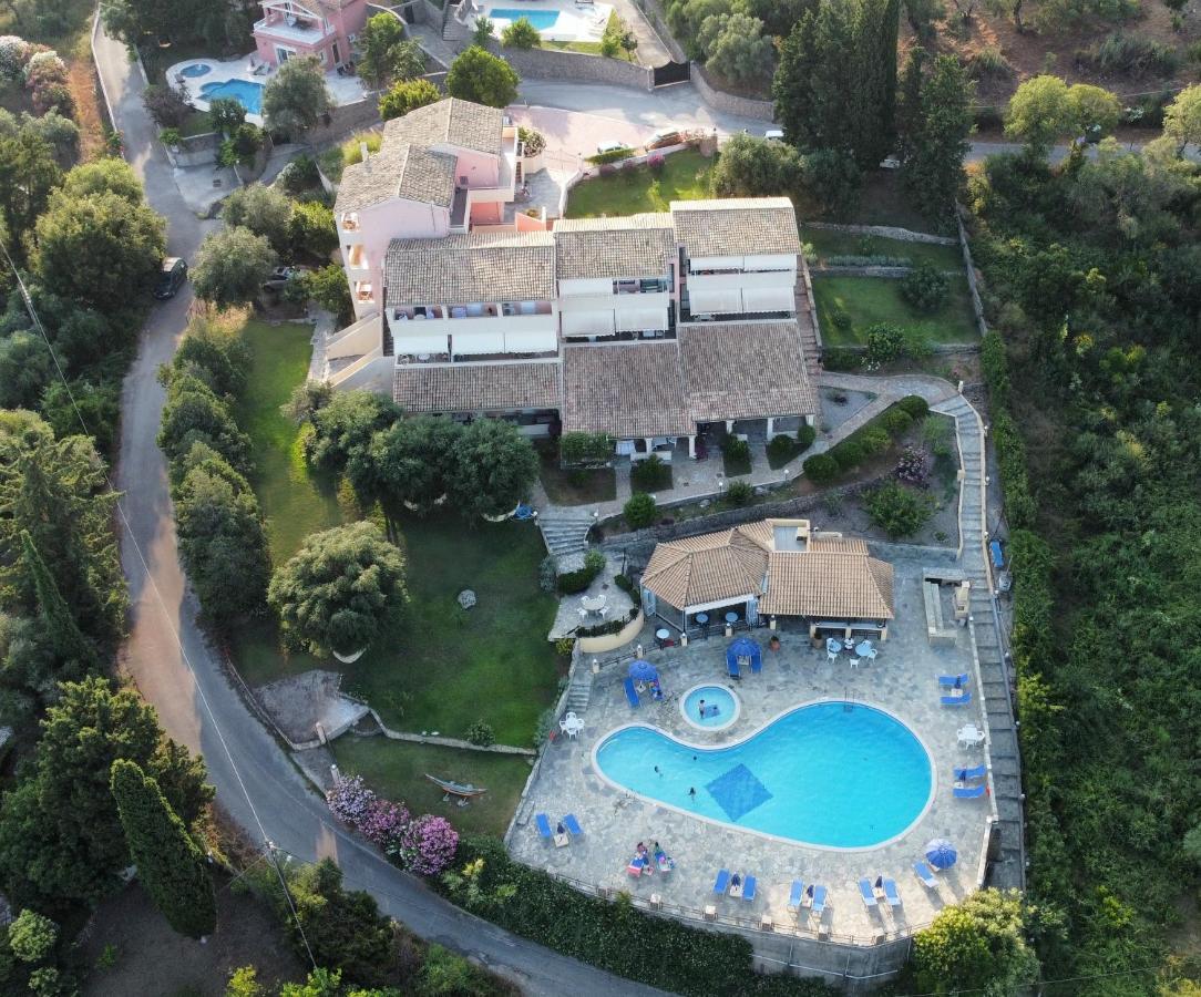 Penelope Apartment Hotel Дасия Екстериор снимка