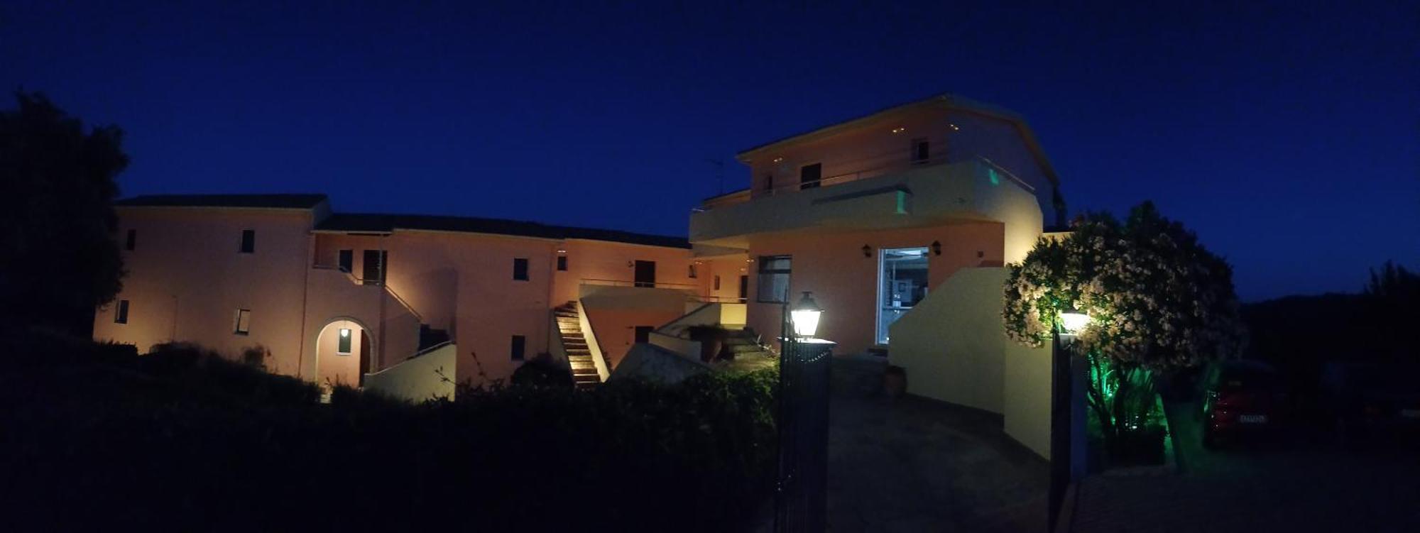 Penelope Apartment Hotel Дасия Екстериор снимка