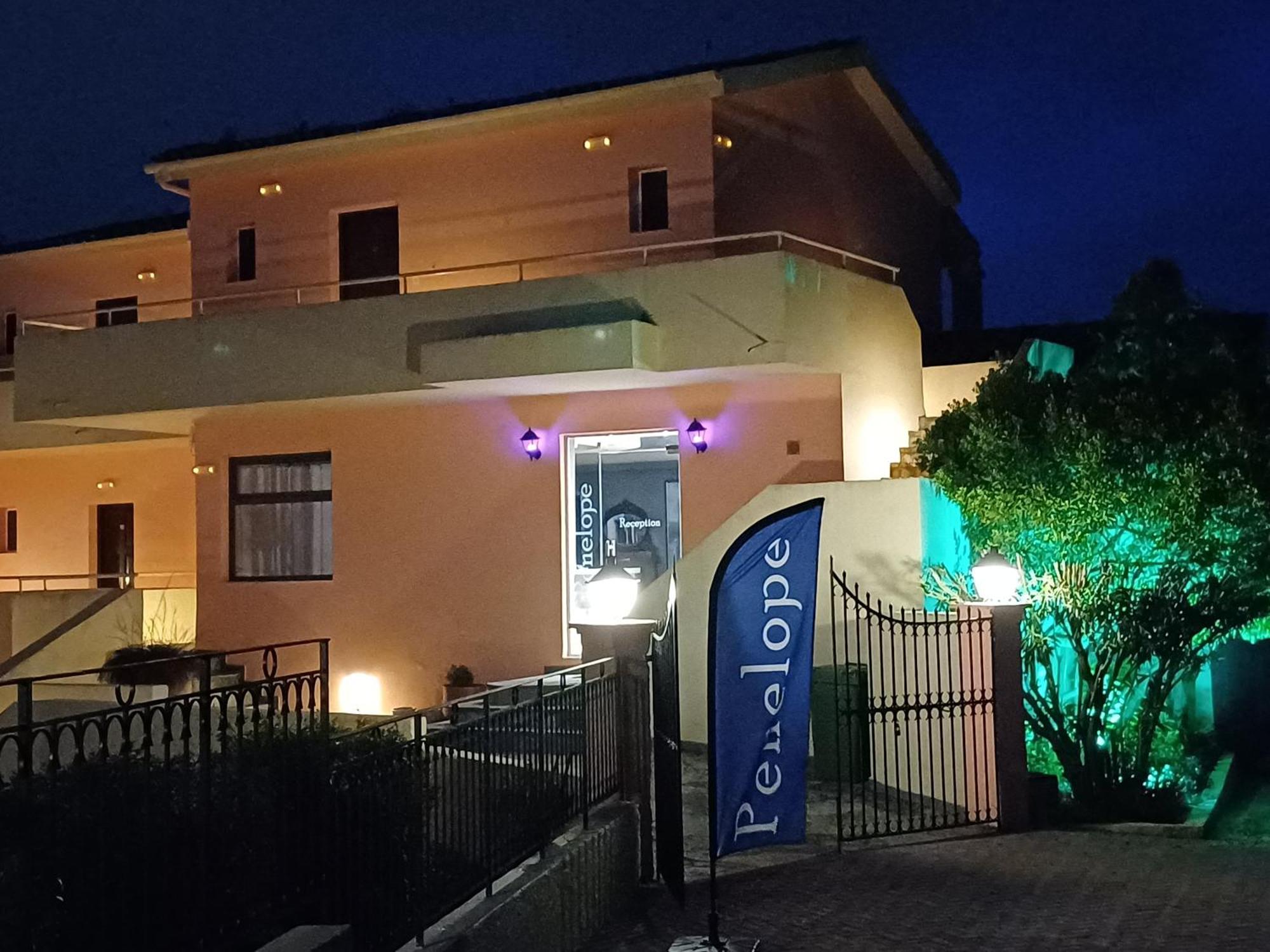 Penelope Apartment Hotel Дасия Екстериор снимка