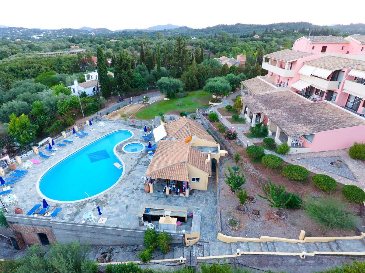 Penelope Apartment Hotel Дасия Екстериор снимка